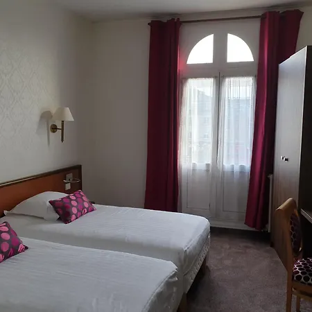 De France 4* Ανζέρ