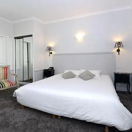 De France Hotel 4*