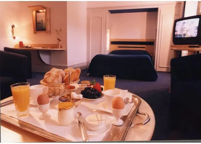 Otel De France Angers